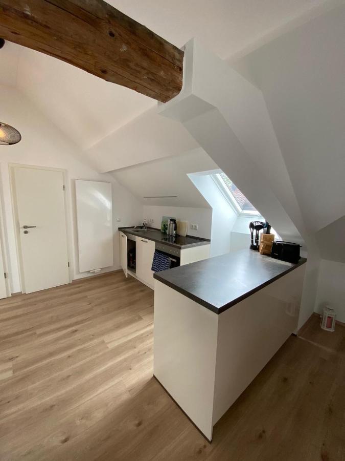 Helle 2 Zi. Wohnung Naehe Flughafen Muenchen Haimhausen  Bagian luar foto