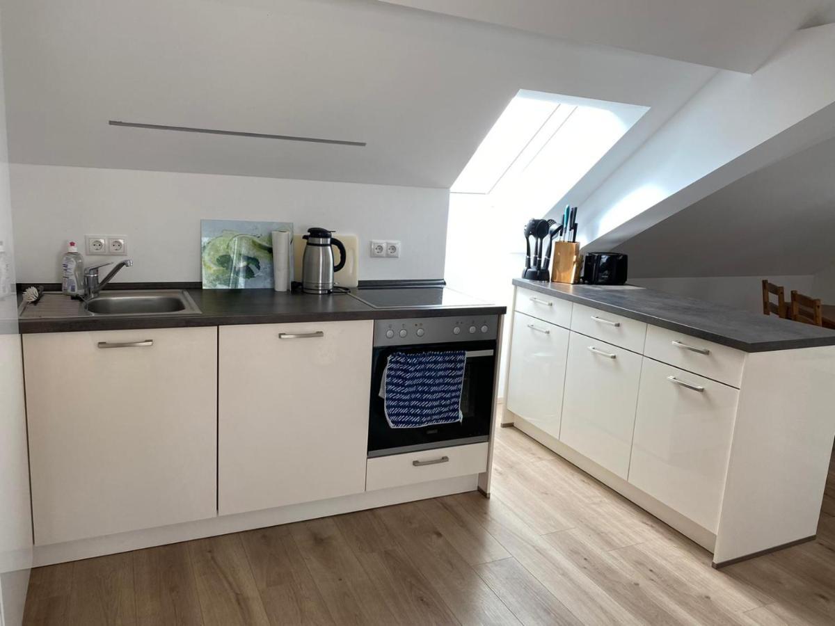 Helle 2 Zi. Wohnung Naehe Flughafen Muenchen Haimhausen  Bagian luar foto