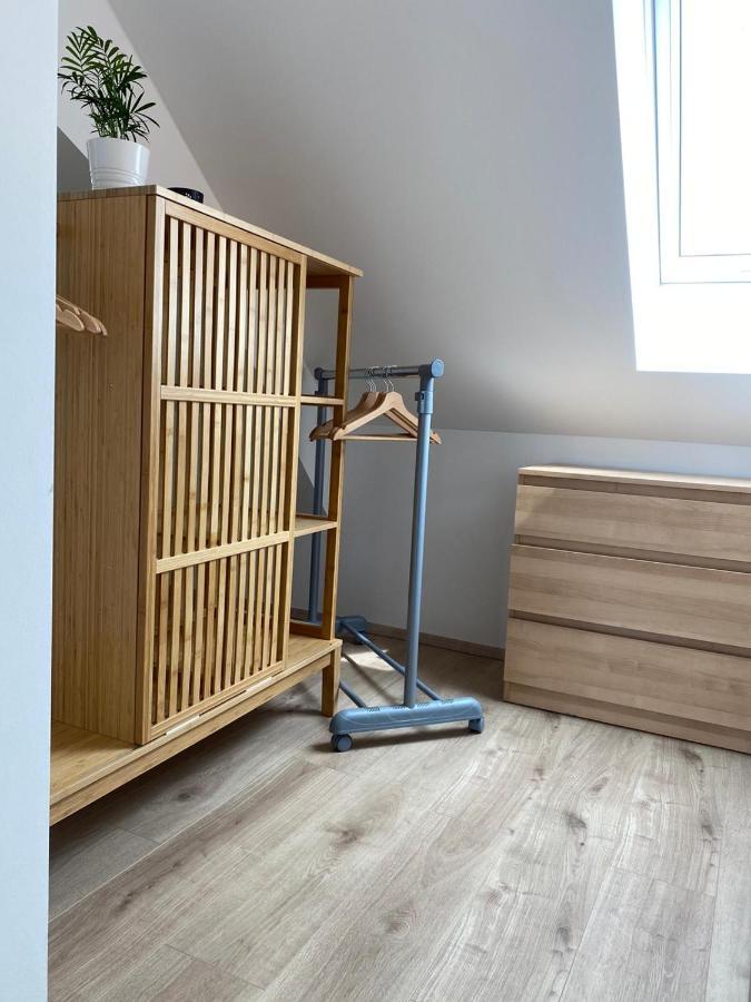 Helle 2 Zi. Wohnung Naehe Flughafen Muenchen Haimhausen  Bagian luar foto